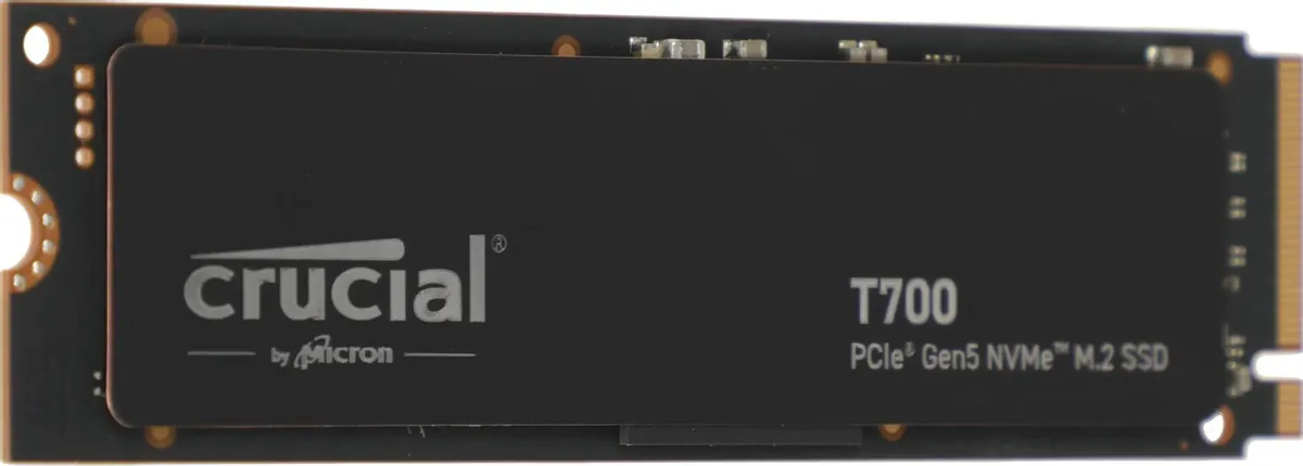 CT2000T700SSD3_3