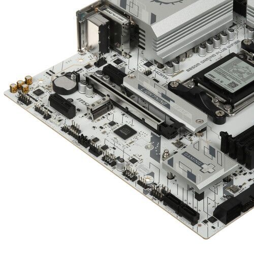 B850M GAMING PLUS WIFI6E_4
