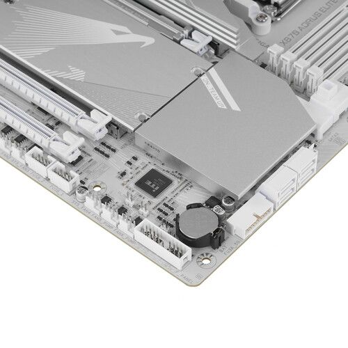 X870 AORUS ELITE WIFI7 ICE_5